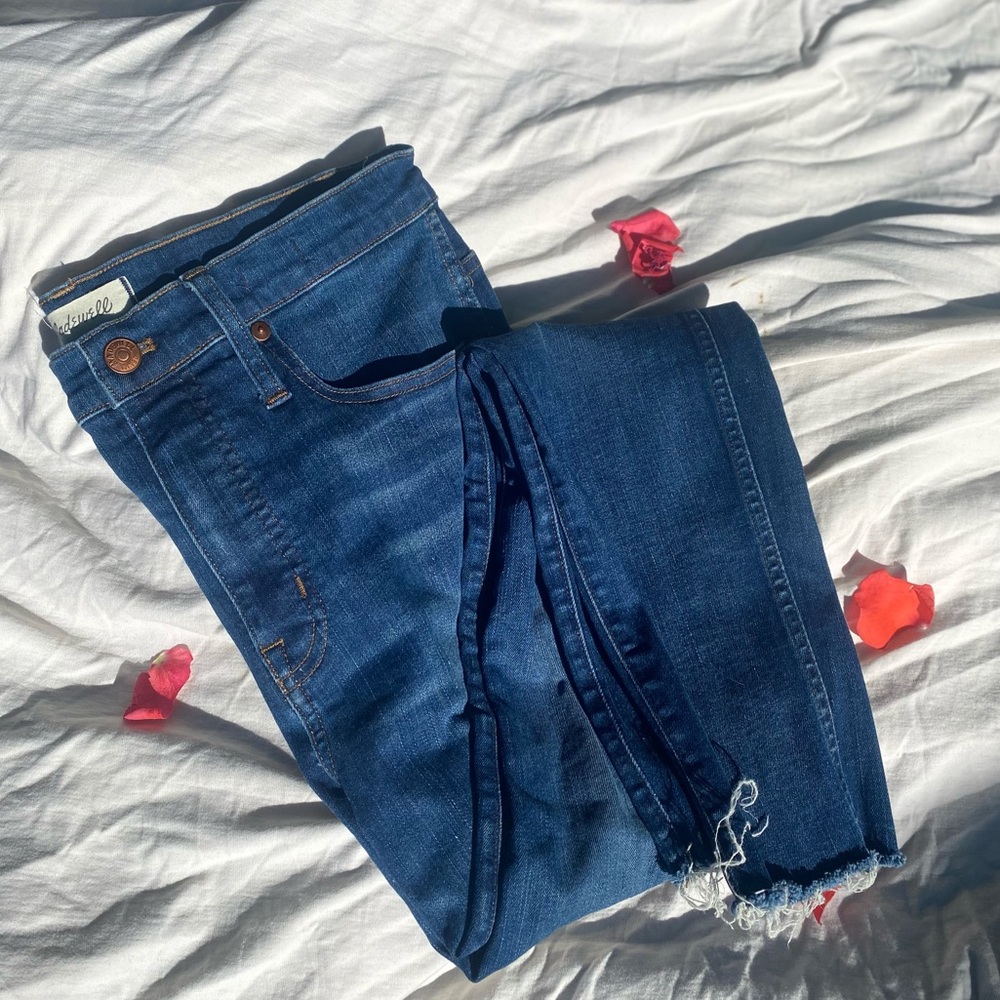 Super cute high rise skinny jeans from Madewell